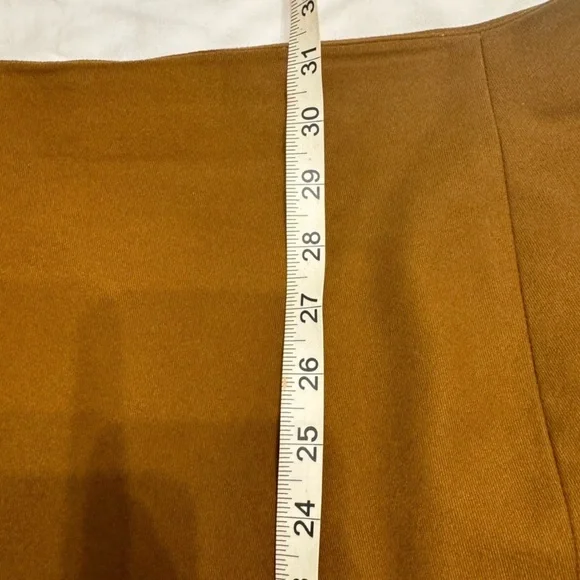 UNIQLO Skirt Size 12 - Picture 5 of 6